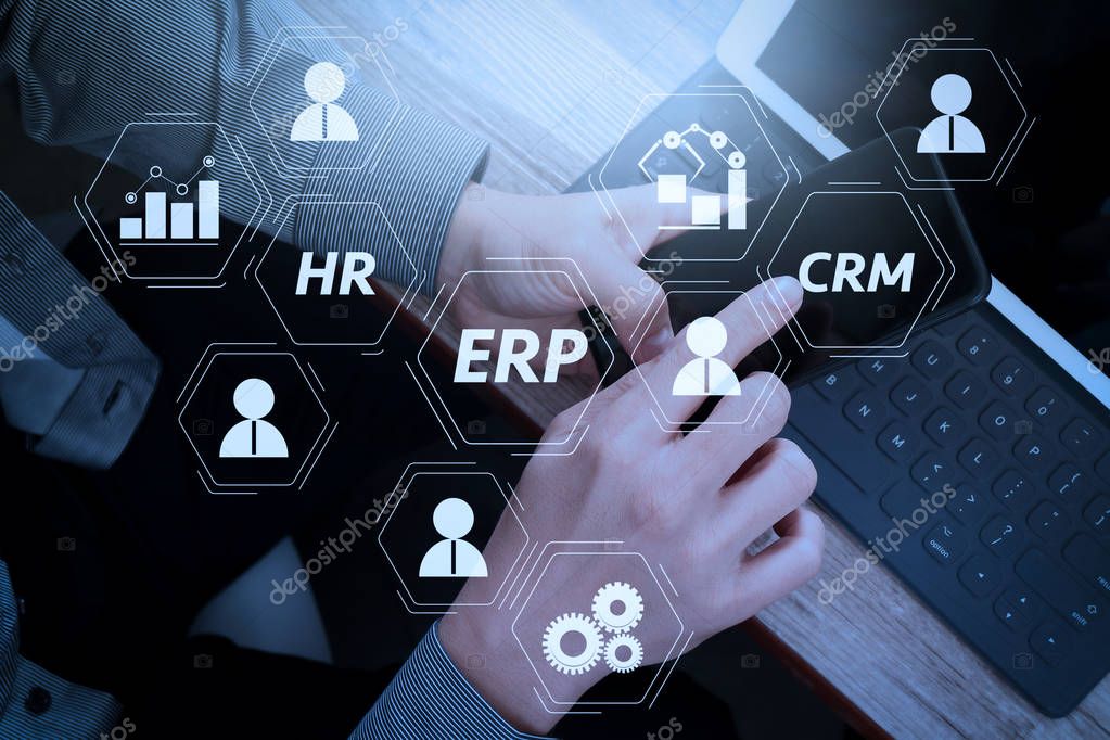 Integração entre sistema CRM e aplicativo de mensagens